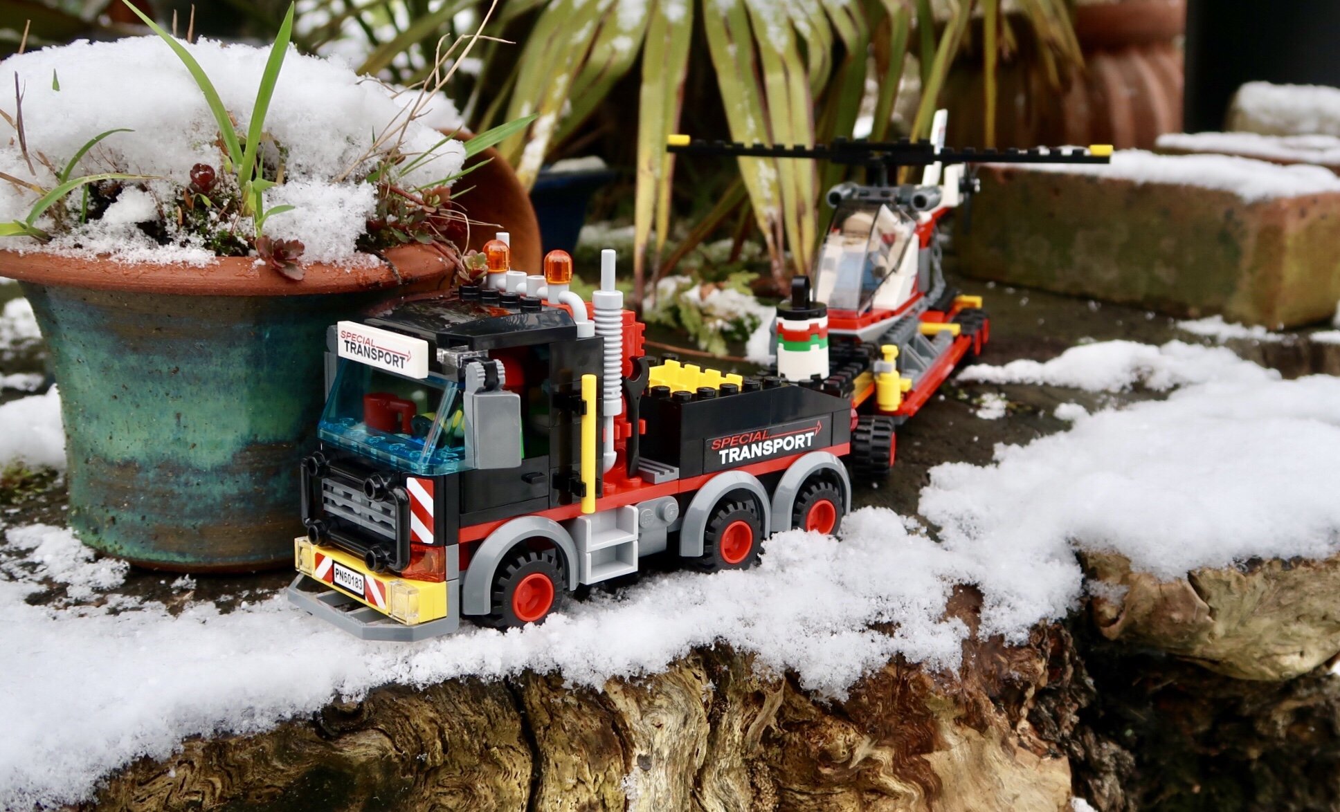 LEGO City Heavy Cargo Transport 60183 Review